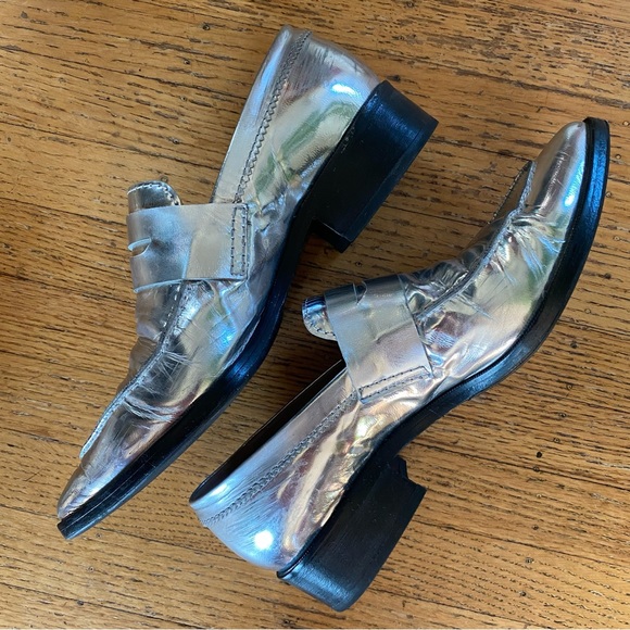 GOLDEN GOOSE WOMENS SLIP-ON LOAFERS - Picture 3 of 9